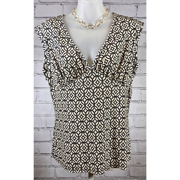 BCBG Paris Tops - BCBG Paris Geometric Career Black Cream Work Top L
